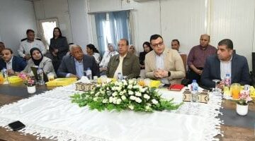 وزير الإسكان يعقد اجتماعاً هاماً مع شركات حدائق تلال الفسطاط لتتبع تطور المشروع