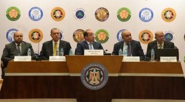 وزير المالية يُثني على تعاون الأزهر الناجح في تعزيز وعي الحجاج
