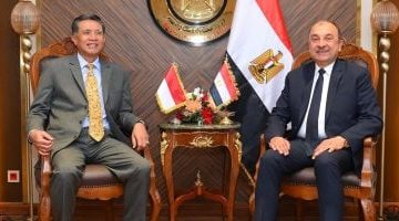 وزير قطاع الأعمال يلتقي سفير إندونيسيا بالقاهرة لاستكشاف فرص تعاون جديدة