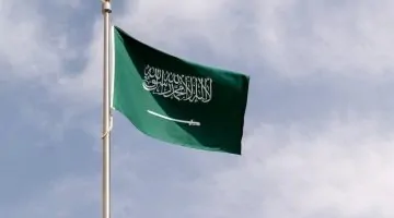 السعودية تضع ضوابط جديدة لتجنيس أبناء المواطنين من زوجات أجانب في إطار تعديلات نظام الجنسية