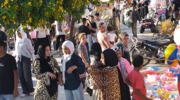 الكورنيش يكتظ بالزوار: البنهاوية يحتفلون بعيد الأضحى المبارك