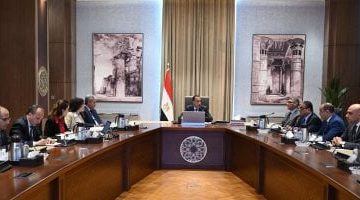 تليفزيون اليوم السابع يرصد اجتماع رئيس الوزراء لتطوير زيارة الأهرامات