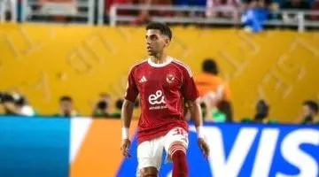 كوكا مهدد بالغياب أمام بالميراس بسبب كدمة في الركبة والأهلي يحدد مصيره
