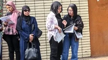للطلاب الثانويين: أسئلة المواد غير المضافة للمجموع اختيارية - شاهد الفيديو